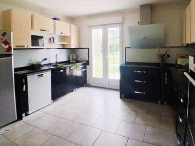 Maison - 100 m² - 6 pièces