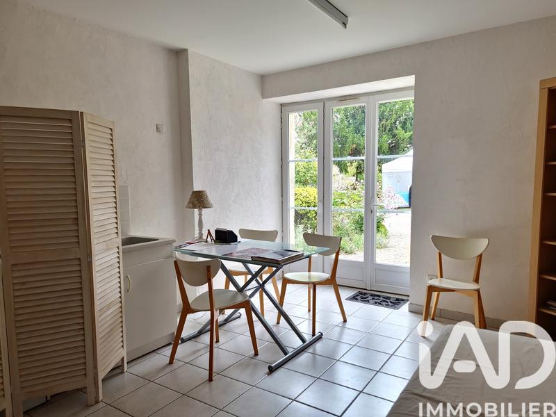 Maison de village - 279 m² - 10 pièces