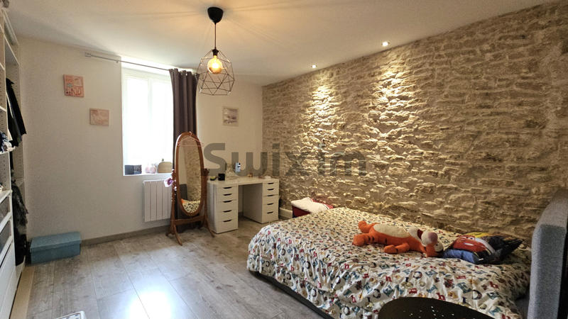 Propriété - 412 m² - 19 pièces