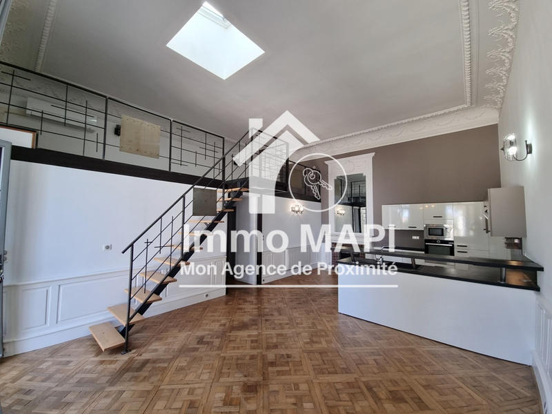 Appartement - 85 m² - 3 pièces