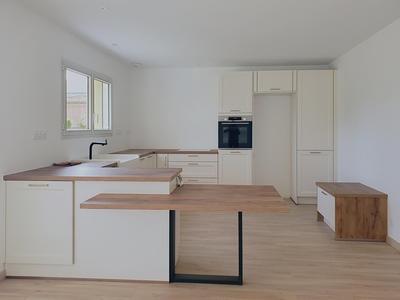 Maison - 119 m² - 5 pièces