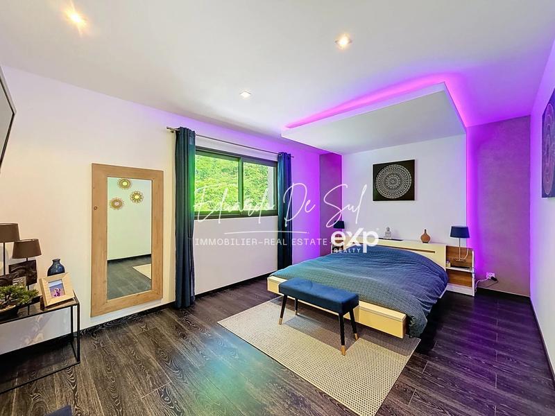 Maison - 142 m² - 5 pièces