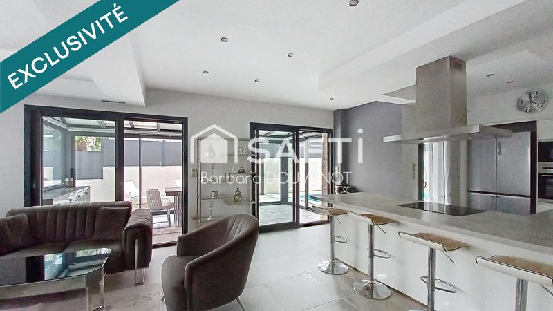 Maison - 142 m² - 7 pièces