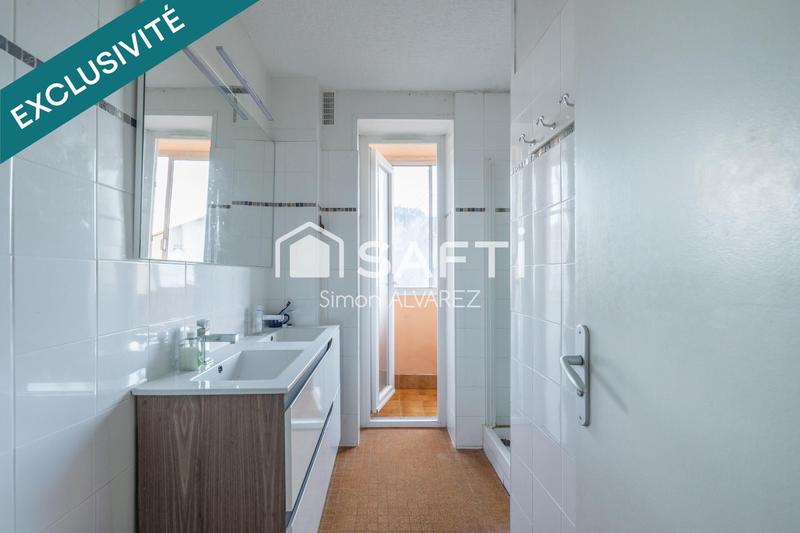 Appartement - 77 m² - 5 pièces