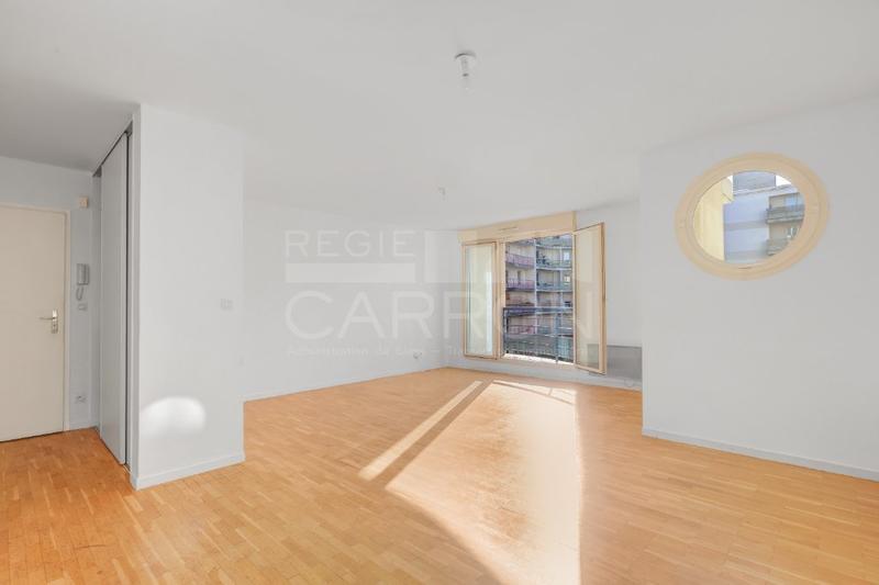 Appartement - 80 m² - 3 pièces