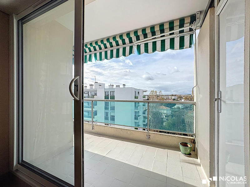 Appartement - 67 m² - 3 pièces