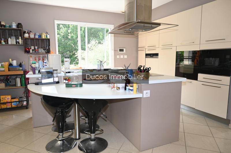 Maison - 170 m² - 6 pièces