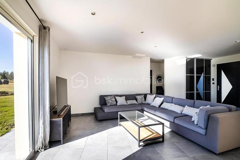 Maison - 147 m² - 4 pièces