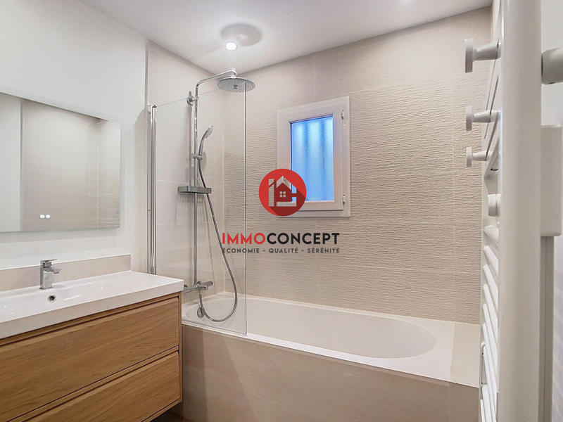 Villa - 140 m² - 6 pièces