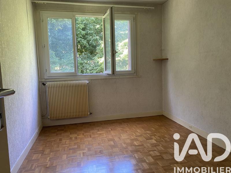 Appartement - 70 m² - 4 pièces