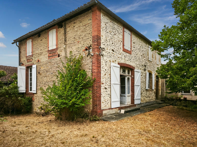 Maison - 160 m² - 4 pièces