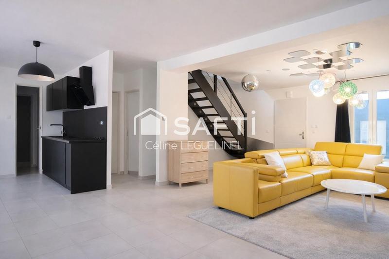 Maison - 151 m² - 7 pièces