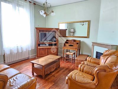 Maison - 107 m² - 5 pièces