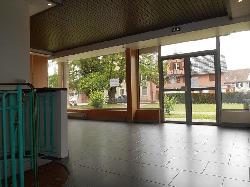 Local commercial - 74 m² - 2 pièces