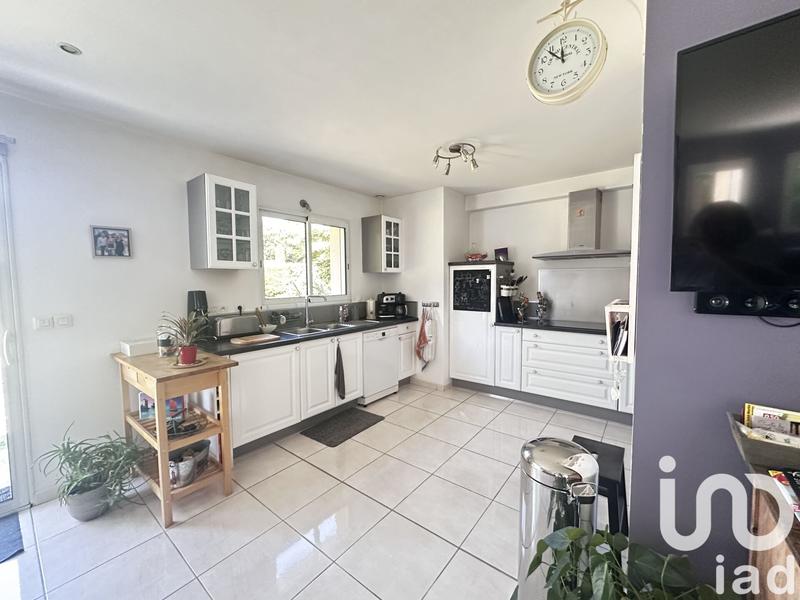 Maison - 178 m² - 10 pièces