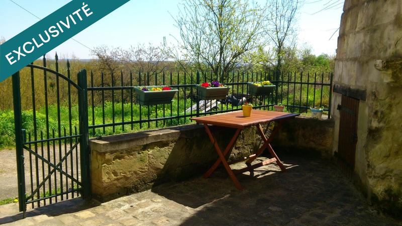 Maison - 90 m² - 5 pièces