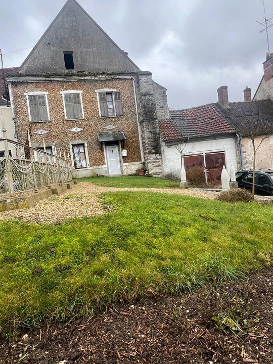 Maison de village - 122 m² - 5 pièces