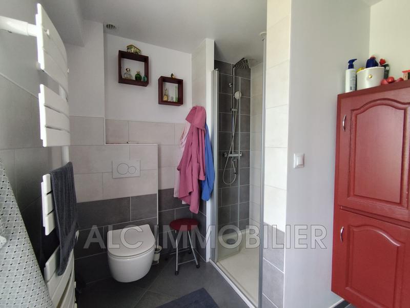 Maison - 248 m² - 7 pièces