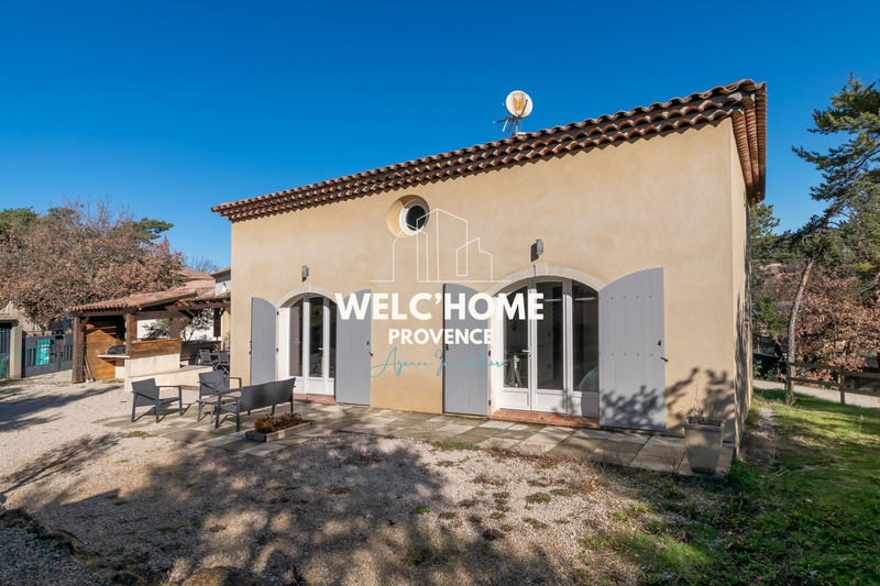 Maison - 185 m² - 6 pièces