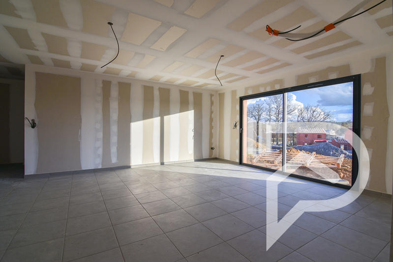 Maison - 99 m² - 4 pièces