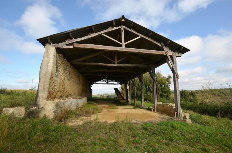 Corps de ferme - 262 m² - 10 pièces