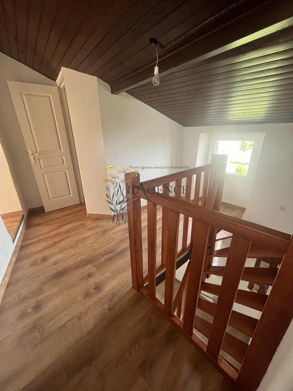 Appartement - 84 m² - 4 pièces