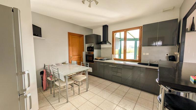 Pavillon - 92 m² - 6 pièces