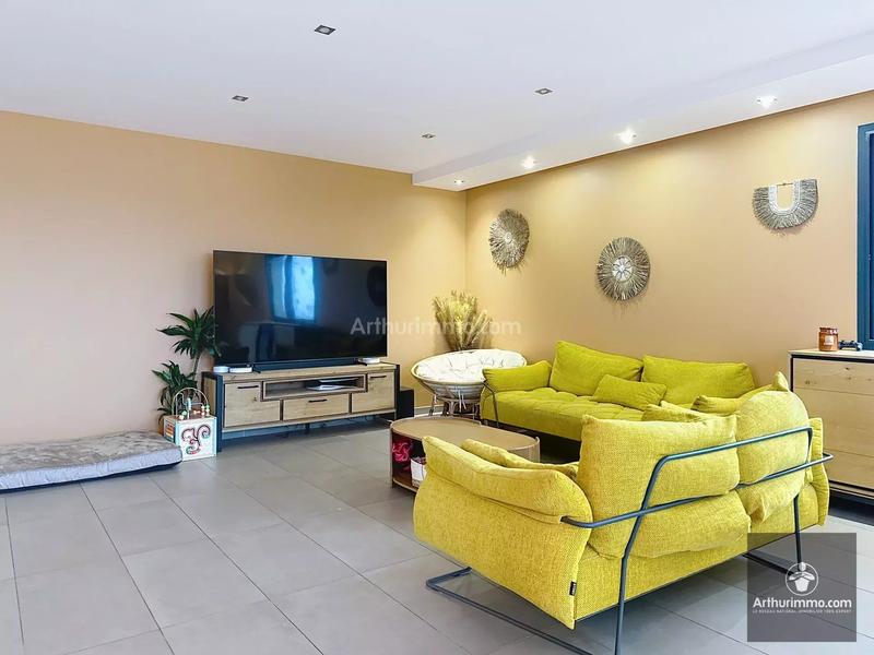 Maison - 185 m² - 7 pièces