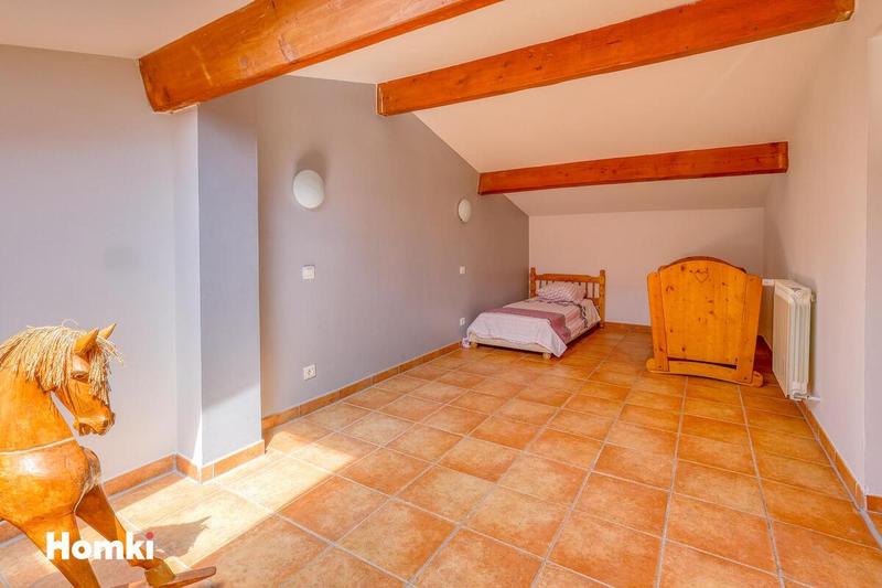 Villa - 178 m² - 6 pièces