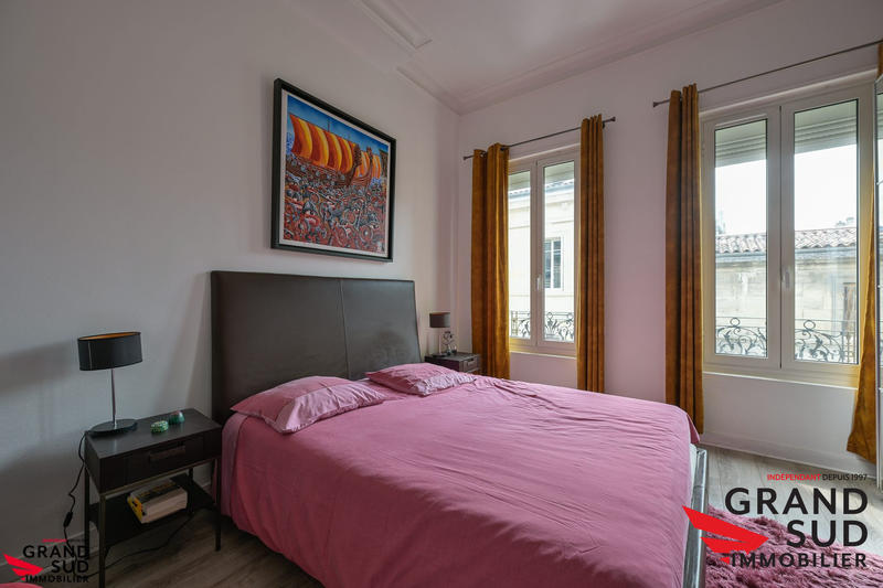 Maison - 214 m² - 7 pièces