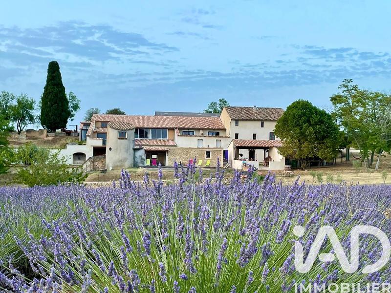 Maison de campagne - 743 m² - 14 pièces