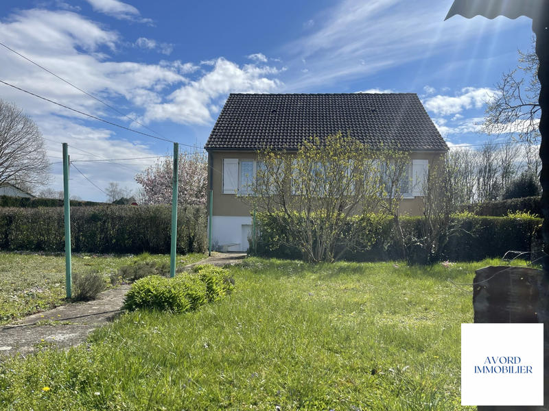 Maison - 80 m² - 5 pièces