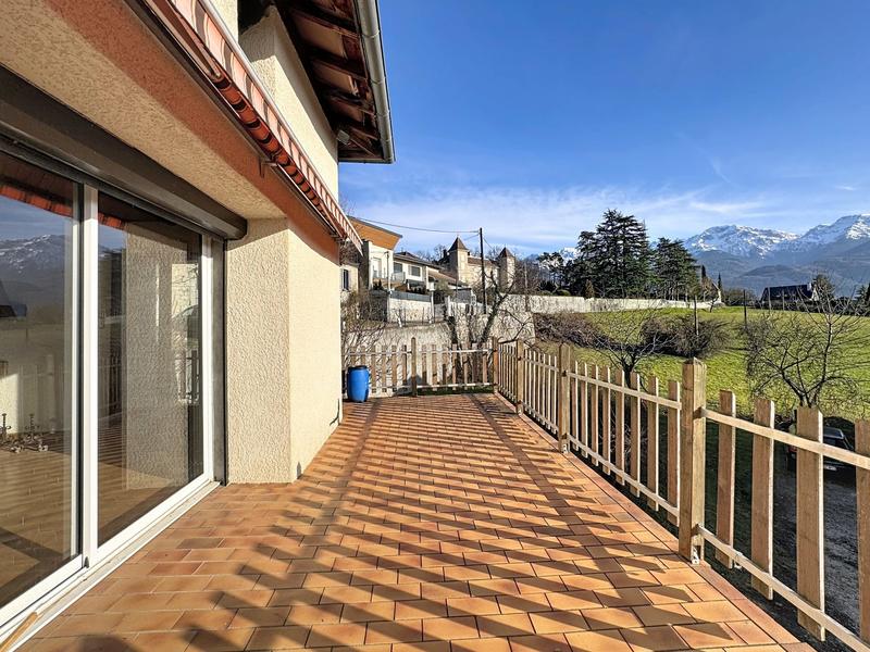 Maison - 134 m² - 5 pièces