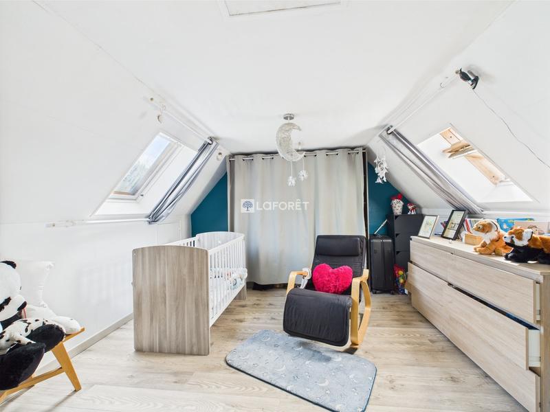 Maison - 95 m² - 4 pièces