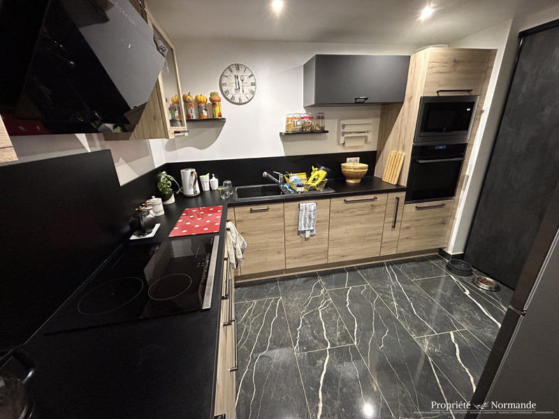 Maison - 130 m² - 5 pièces