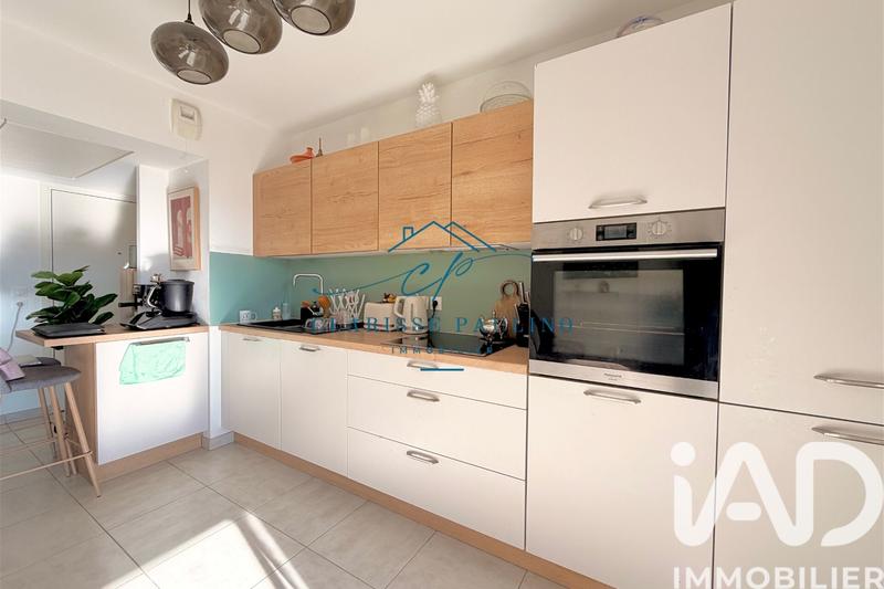 Appartement - 60 m² - 3 pièces