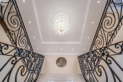 Maison contemporaine - 733 m² - 15 pièces