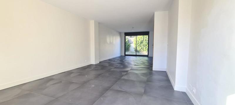 Maison - 175 m² - 9 pièces