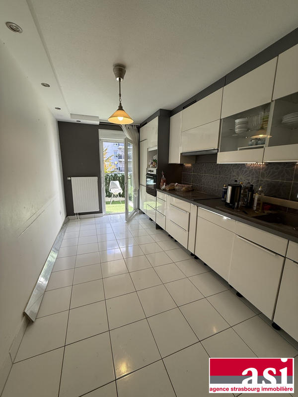 Appartement - 97 m² - 4 pièces