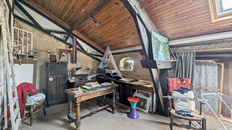 Maison - 180 m² - 4 pièces