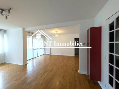 Appartement - 110 m² - 5 pièces