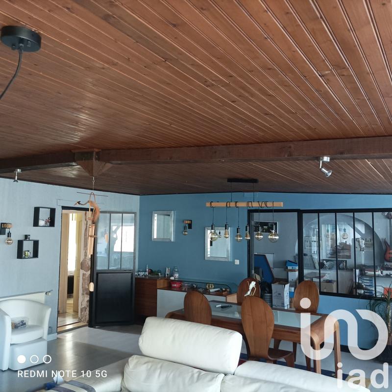 Maison - 218 m² - 7 pièces