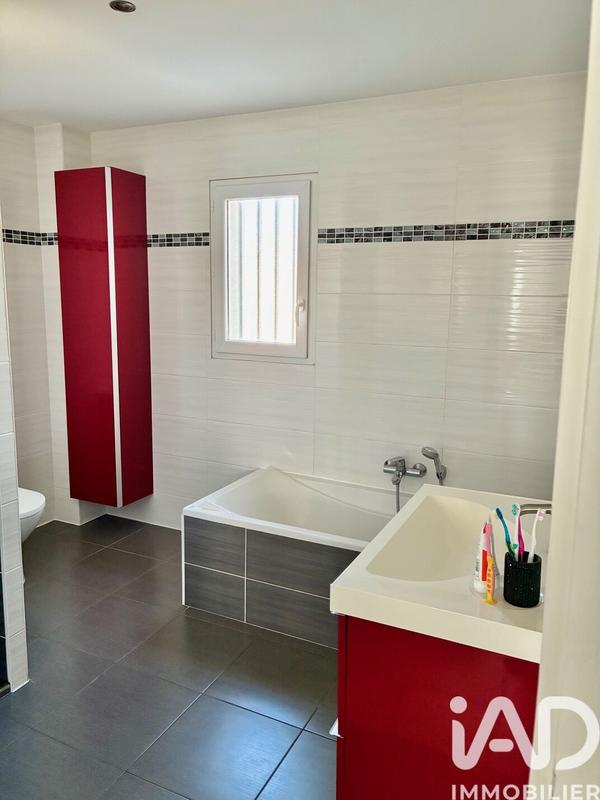 Maison - 87 m² - 4 pièces