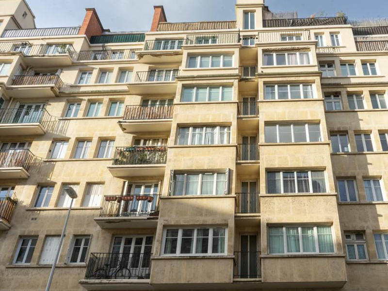 Studio - 25 m² - 1 pièce