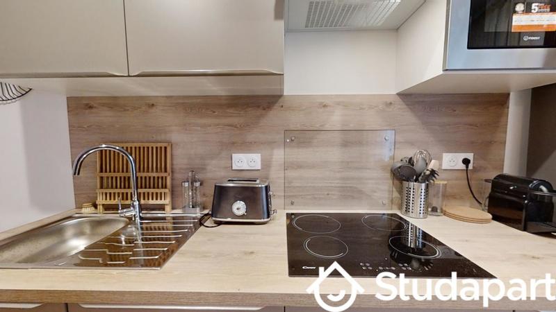 Chambre - 11 m² - 1 pièce