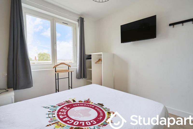 Chambre - 10 m² - 1 pièce