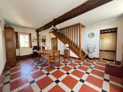 Maison - 145 m² - 5 pièces