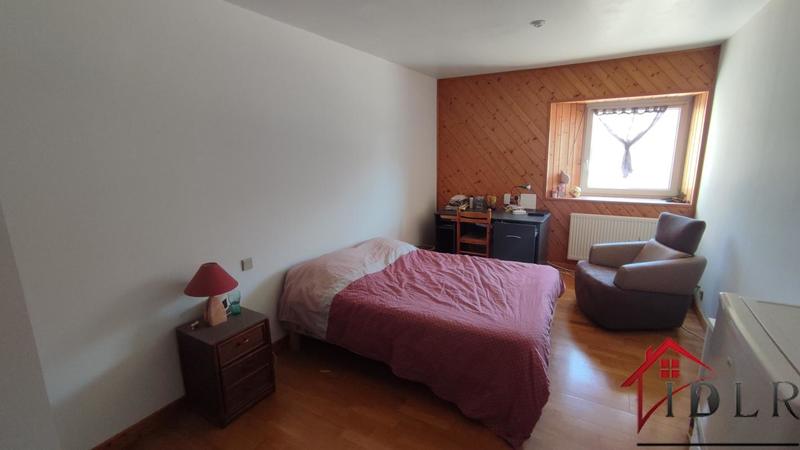 Appartement - 161 m² - 4 pièces