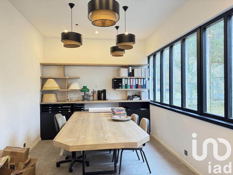 Maison - 600 m² - 15 pièces