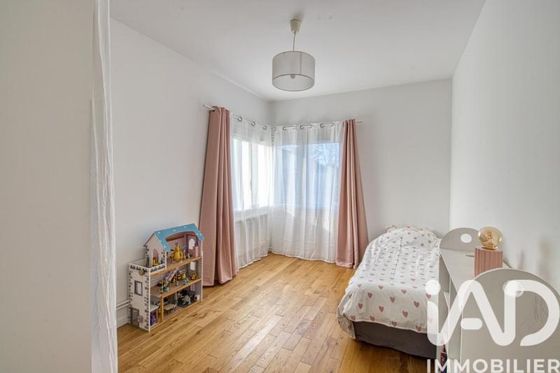 Maison - 172 m² - 8 pièces